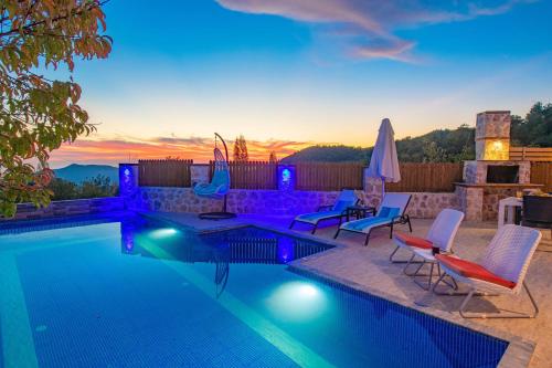 Bazén v ubytování Gera - 1 Bedroom with jacuzzi in Kalkan nebo v jeho okolí