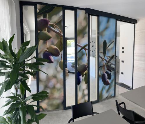 TV a/nebo společenská místnost v ubytování ARCOLIVE Agrisuite