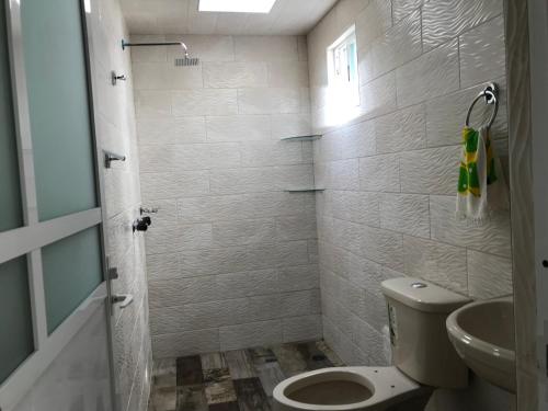 Koupelna v ubytování Casa minimalista tranquila y acogedora, con garage