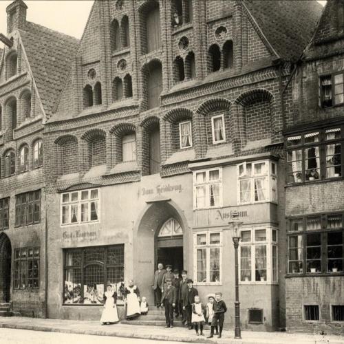 リューネブルクにあるHotel zum Heidkrug & Café Lilのギャラリーの写真
