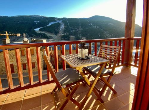  PROBER_TERRASSES DEL TARTER -  Room  picture :   Hairdryer    Kitchenette    Balcony                   