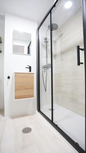 Cute Central Apartment