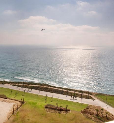 Gallery image of Ramada Hotel & Suites by Wyndham Netanya in Netanya