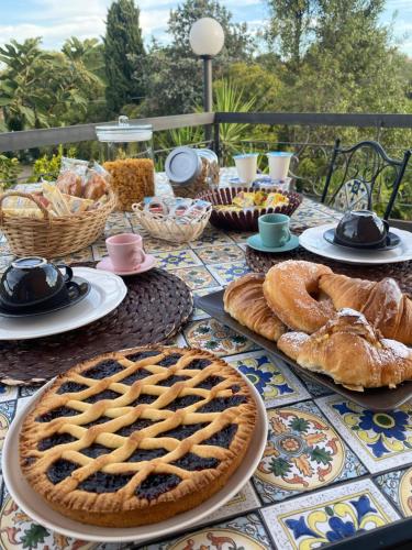 Opțiuni de mic dejun disponibile oaspeților de la Bed and Breakfast Nonna Loreta