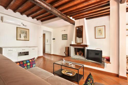Tornabuoni apartment in central Florence
