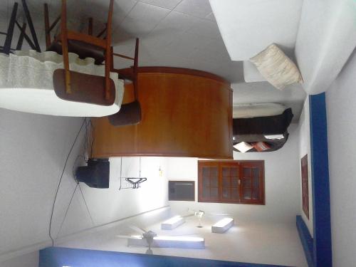 a room with a sink in a room at Edificio Ambay Roga in Asuncion