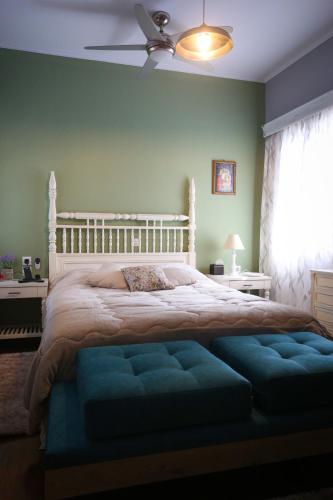 Ένα ή περισσότερα κρεβάτια σε δωμάτιο στο Efis guest house near Nafpaktos-Fully Equipped Home