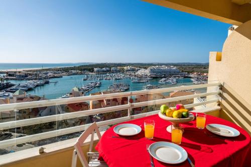 Marina Mar 'Penthouse' by SAPvillas