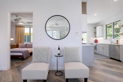 Ένα ή περισσότερα κρεβάτια σε δωμάτιο στο Avila Breeze