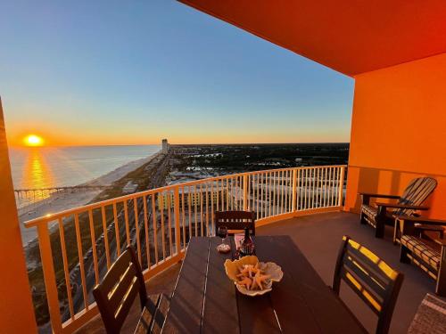 Calypso 3-2303 Penthouse Level w/ Incredible View! photo 10