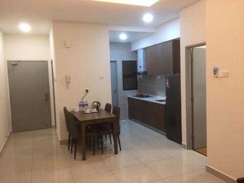Kuchyň nebo kuchyňský kout v ubytování YANGTZE HOME STAY 长江民宿