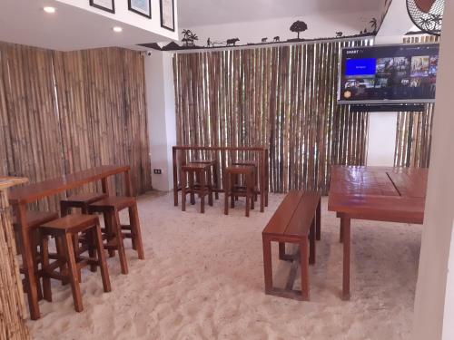 Lounge nebo bar v ubytování Lagkaw Siargao Villas