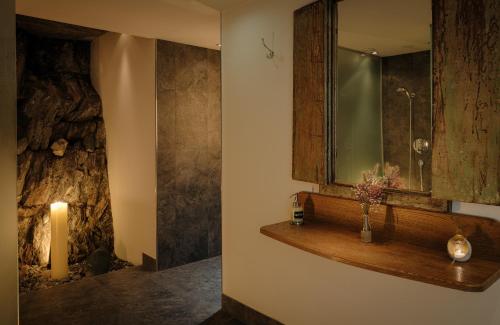 Hotel Bella Vista Zermattにあるバスルーム