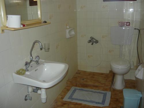 Koupelna v ubytování Villa Victoria