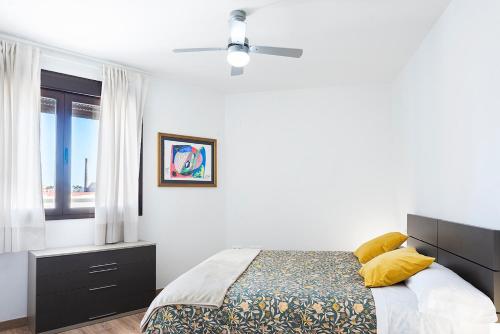 Кровать или кровати в номере Apartamento Entrenúcleos