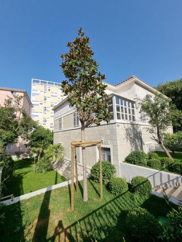 Villa Central