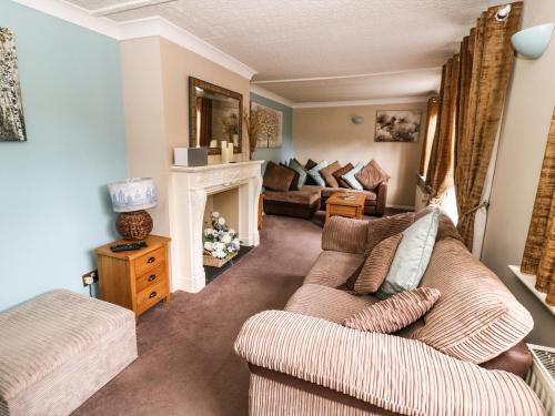 Blacksmiths Retreat, 50 Holgate Road – Photos 3