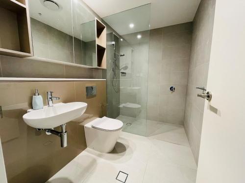 Koupelna v ubytování Macquarie Park high level 2bed 2bath with Study Gym & Pool
