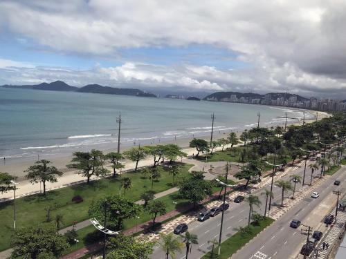 Apto de frente pro mar em Aparecida em Santos SP