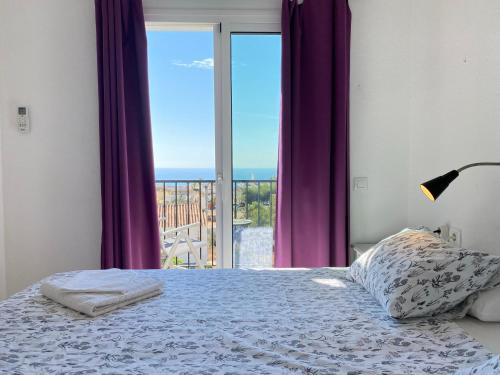 Posteľ alebo postele v izbe v ubytovaní Casa Lovisa Private Pool Casasol