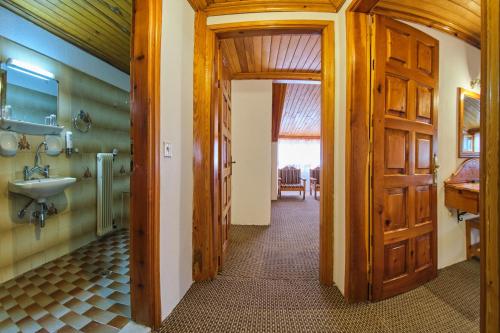 Koupelna v ubytování Hotel Victoria