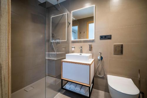 Koupelna v ubytování Lipno Port Apartment C304 - Lipno Home