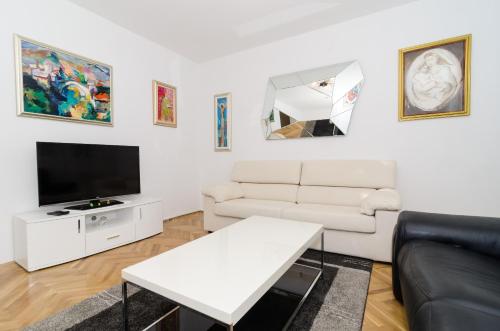 Apartment Iva