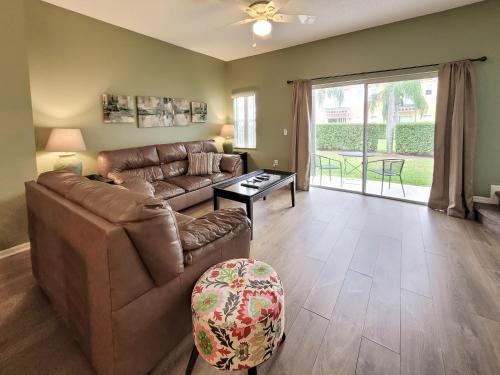 Family Getaway Townhome at Lake Berkley 15min to Disney photo 15