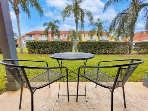 Family Getaway Townhome at Lake Berkley 15min to Disney photo 23