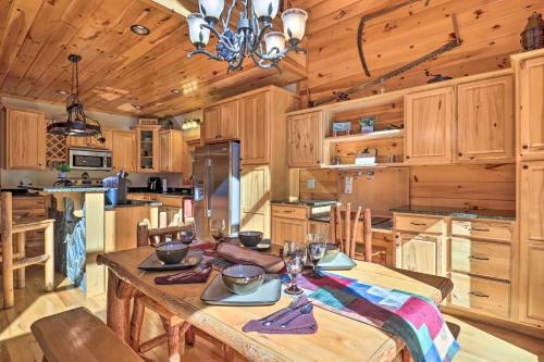 Woodsy Oasis with Fire Pit, Grill and Game Room!