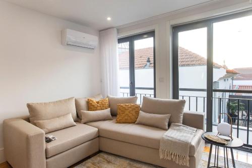 City Center 2BR Flat w/ AC by LovelyStay