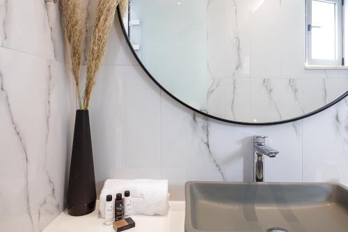 Koupelna v ubytování Oneiric Exclusive Villas