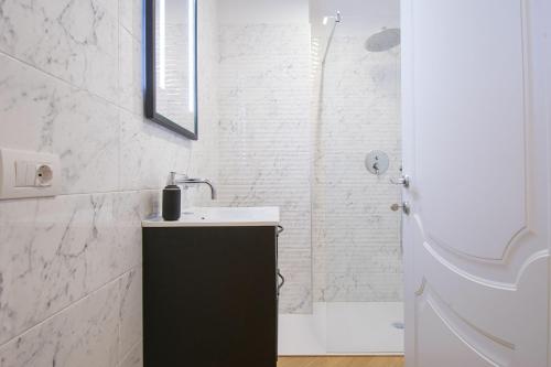 Cavour Stylish House