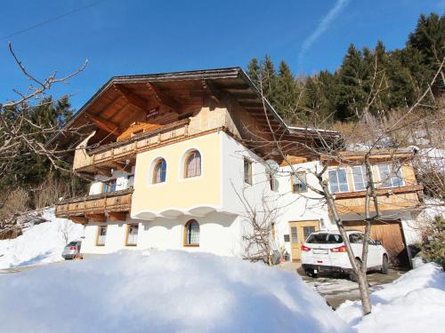Apartment Zillertalblick by Interhome en invierno