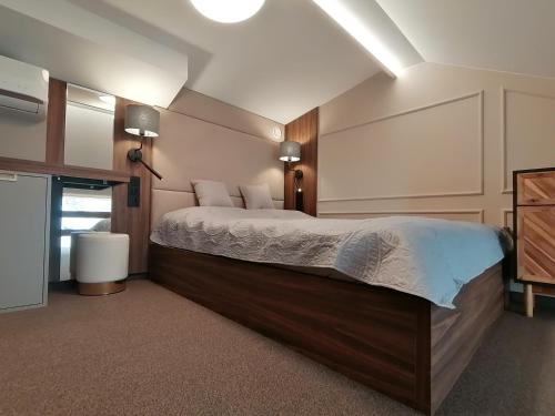 Krakow Central Apartments