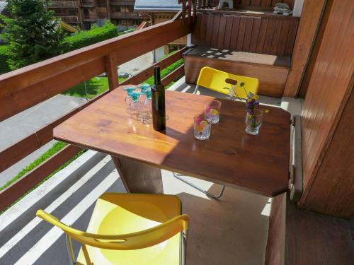 Un balcón o terraza de Apartment Val Neige 11 by Interhome