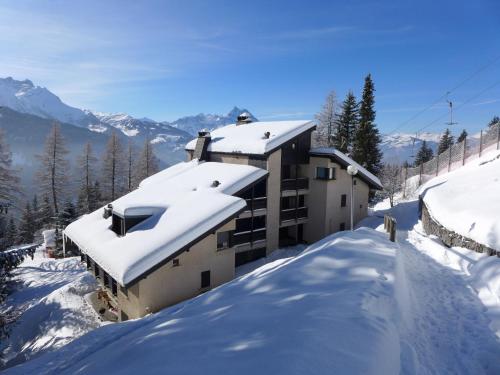 Apartment Les Beluardes Bl- 151-2 by Interhome en invierno