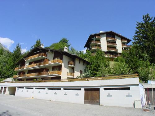 Apartment Tourbillon B 27 by Interhome