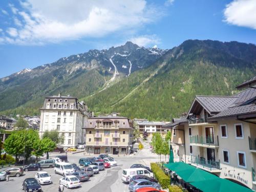 Apartment L'Espace Montagne-8 by Interhome