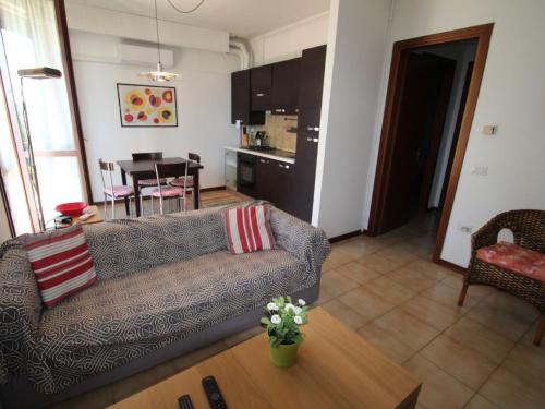 Η κουζίνα ή μικρή κουζίνα στο Apartment Red Sunset by Interhome