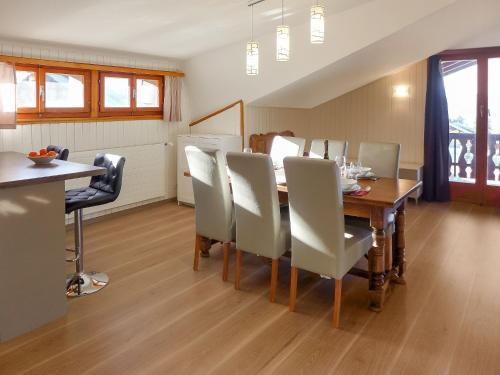 Apartment La Haute Cîme 16 by Interhome