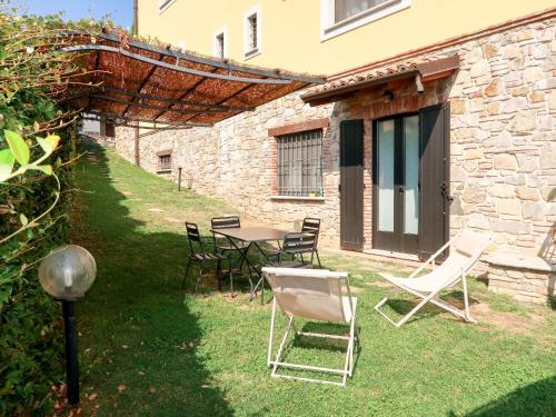 Zahrada ubytování Apartment La Corte Bricca - Trilo B by Interhome