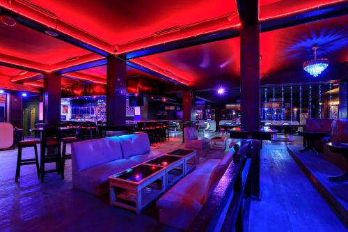 Gallery image of Tills at Vienna Hotel in Tema