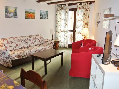 Apartment Residenza Chesa Margun 56-1 by Interhome