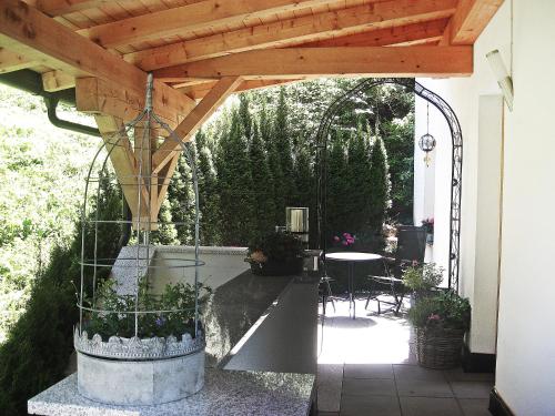 Apartment Schaller by Interhomeにある庭