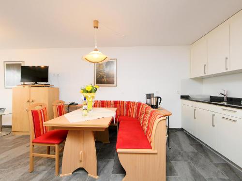 Apartment Mirador-2 by Interhome