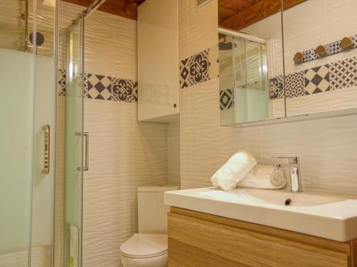 Apartment Le Grand Tichot A et B - Val Claret-5 by Interhome