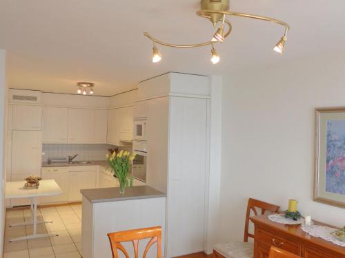 Apartment Montreux - Panorama by Interhome photo 3