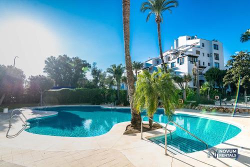 Modern Apartment in the Heart of Puerto Banús, Marbella ...