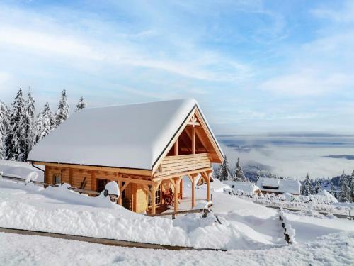 Chalet Hütte Buchfink by Interhome